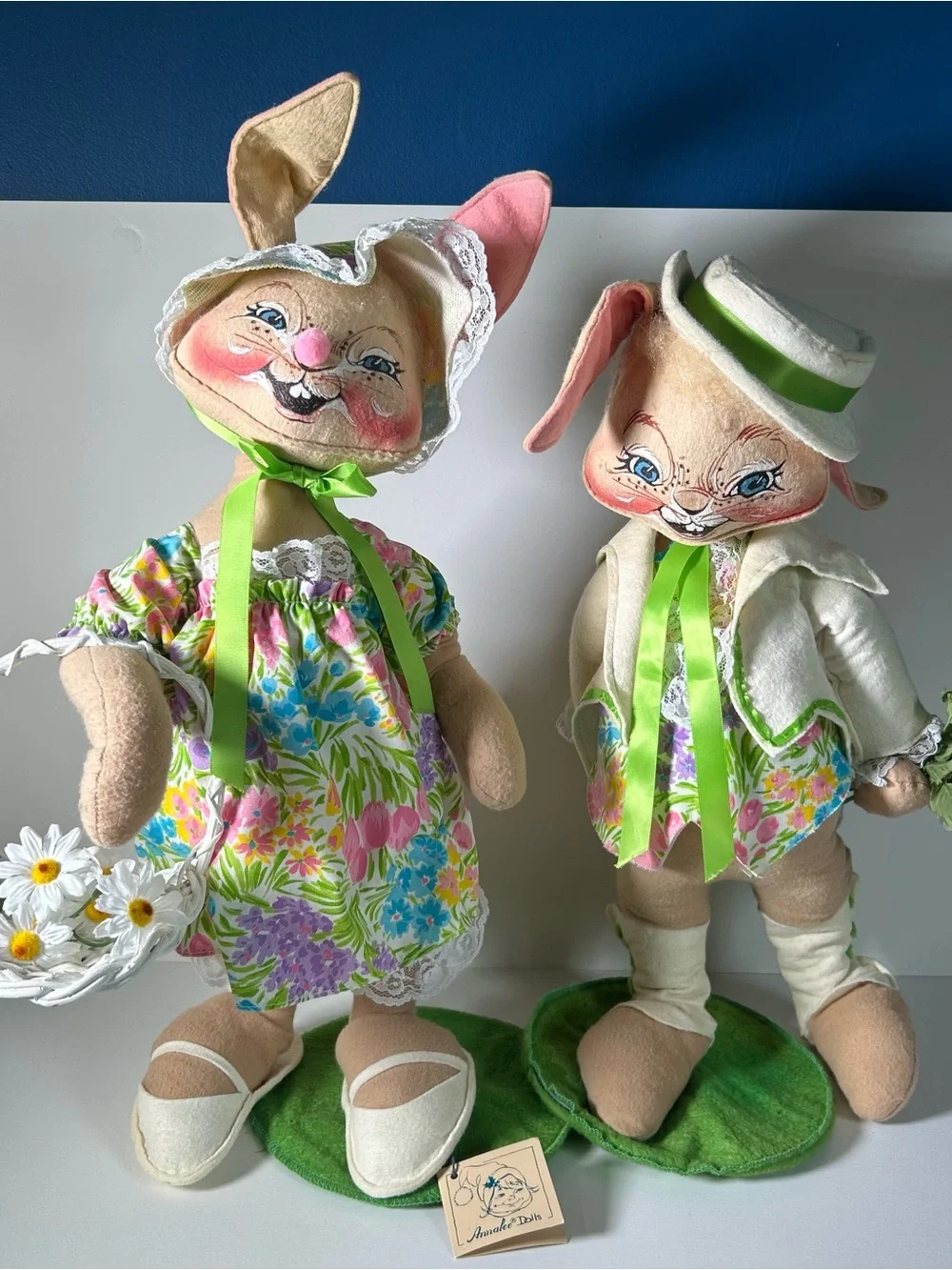 Vintage Annalee 20” Easter Bunny Rabbit Dolls Pair Mr Mrs USA Spring Floral 90’s